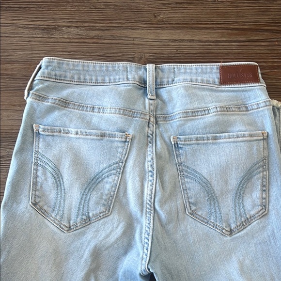 Hollister Light Blue Distressed Women's Jeans 28w - Picture 9 of 11